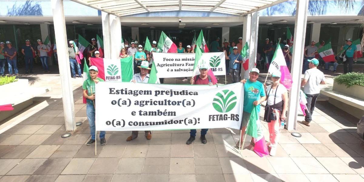 No ano passado, as manifesta&ccedil;&otilde;es da agricultura familiar ocuparam v&aacute;rios locais na Capital, tamb&eacute;m em raz&atilde;o da demora do socorro aos produtores
