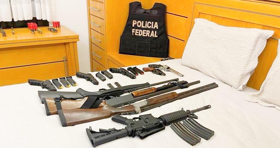 Armas apreendidas em opera&ccedil;&atilde;o estavam em situa&ccedil;&atilde;o irregular apesar de legalizadas