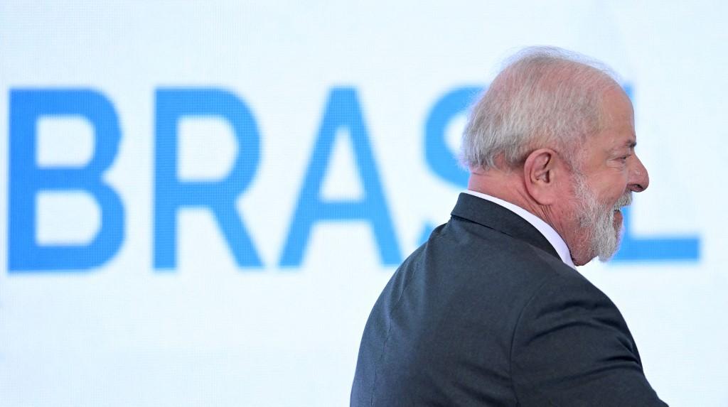 Lula indica nomes para embaixadas