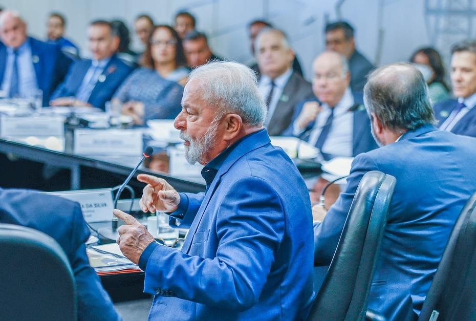 Lula avaliou que &eacute; preciso fazer mudan&ccedil;as