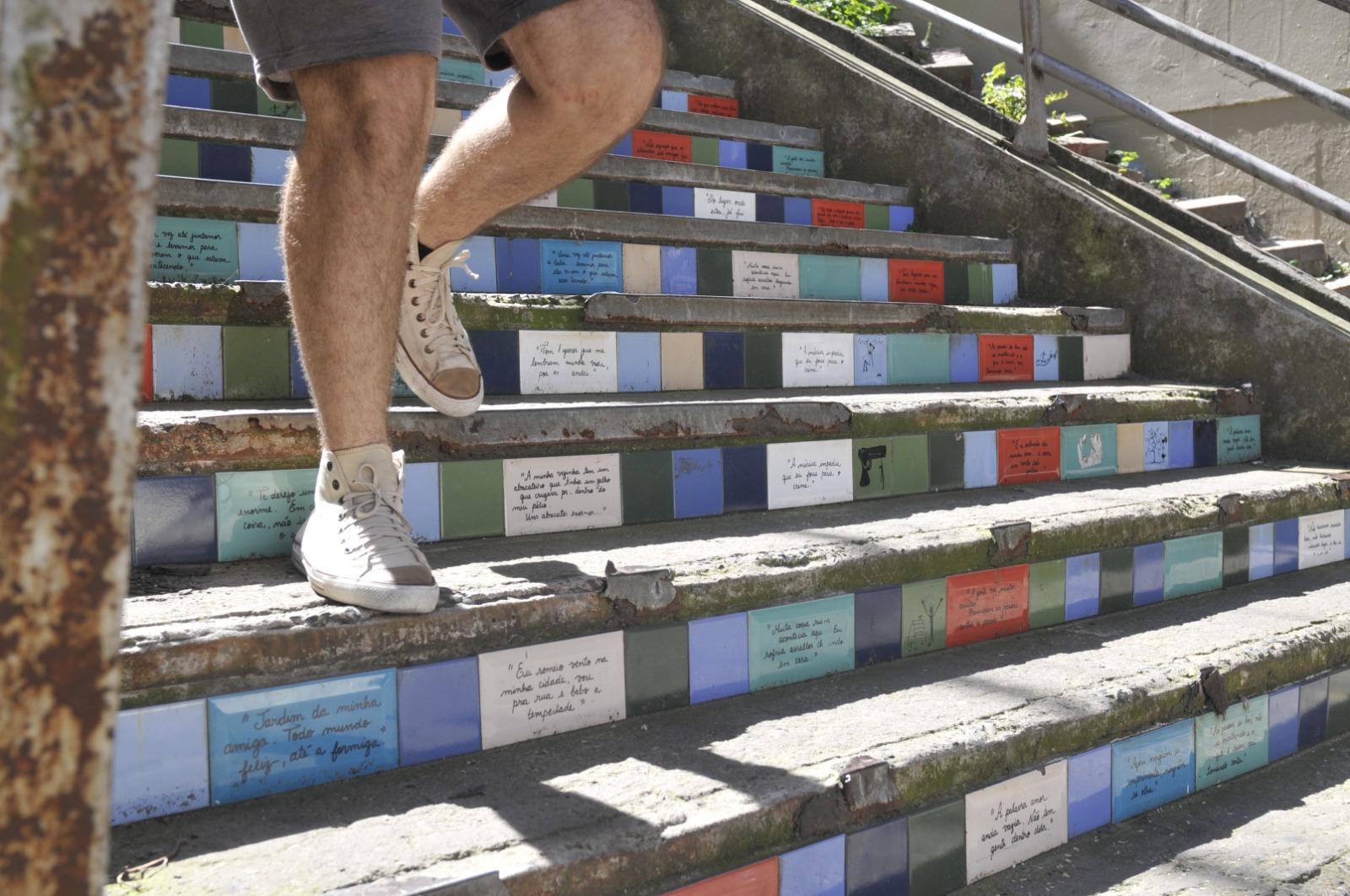 A escadaria foi constru&iacute;da em 1942 durante a gest&atilde;o do ent&atilde;o prefeito Jos&eacute; Loureiro da Silva 