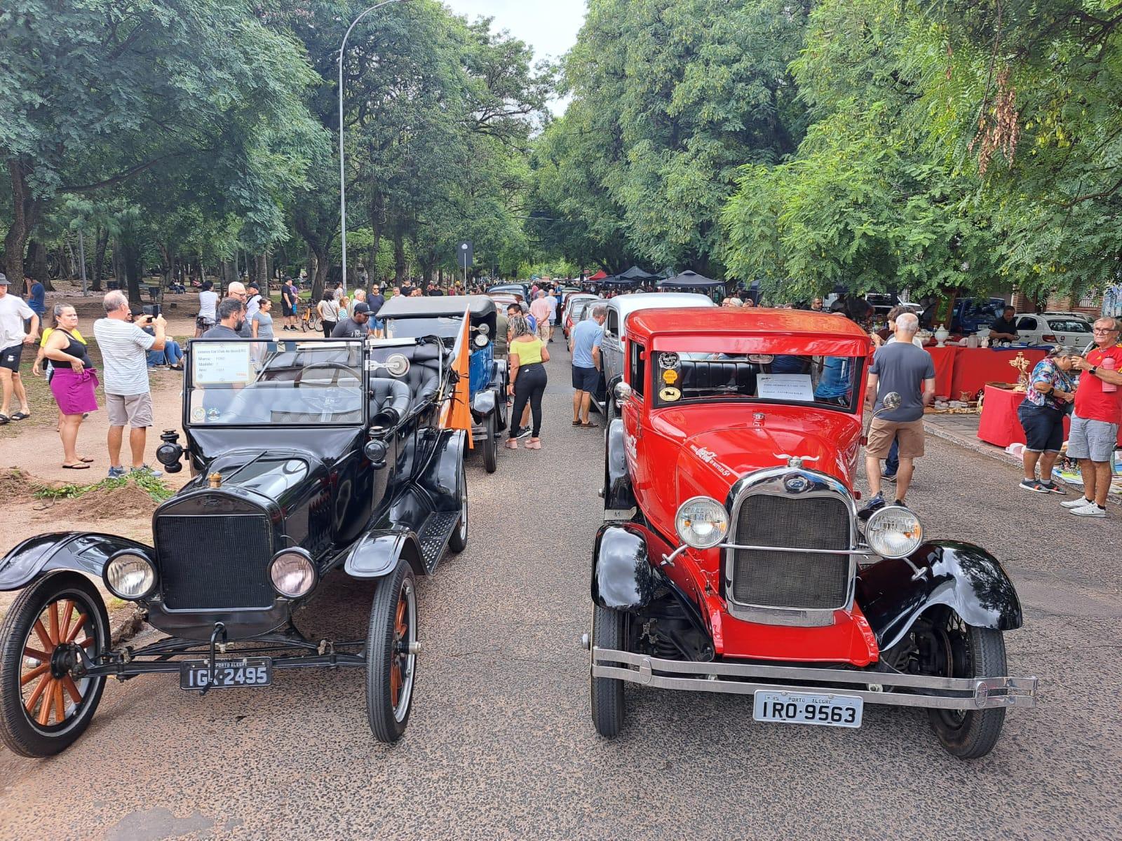 Exposi&ccedil;&atilde;o itinerante visa promover e preservar a hist&oacute;ria do automobilismo