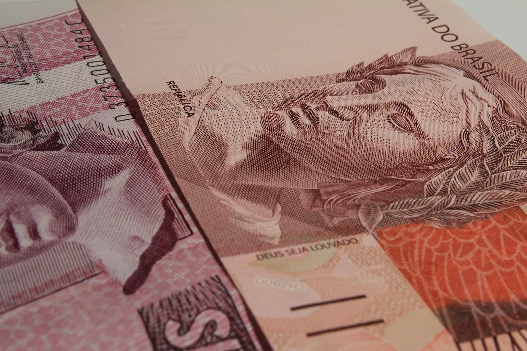 Governo prossegue com pagamento do Bolsa Fam&iacute;lia 