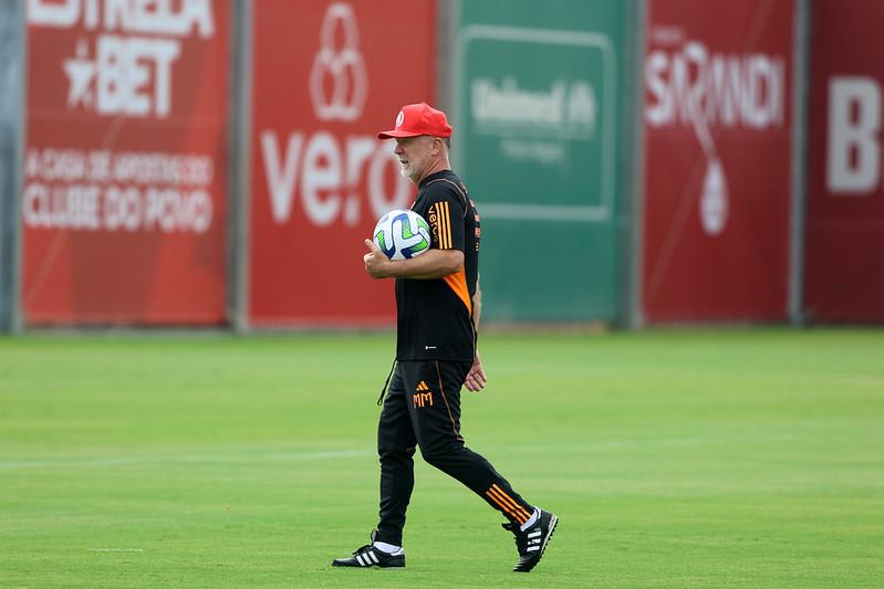 Mano comanda a equipe na estreia do Inter na Copa do Brasil 