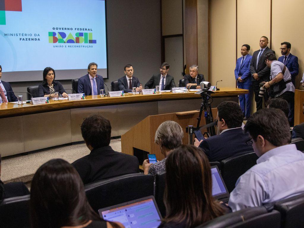 Haddad divulga novas regras fiscais do pa&iacute;s; veja as propostas