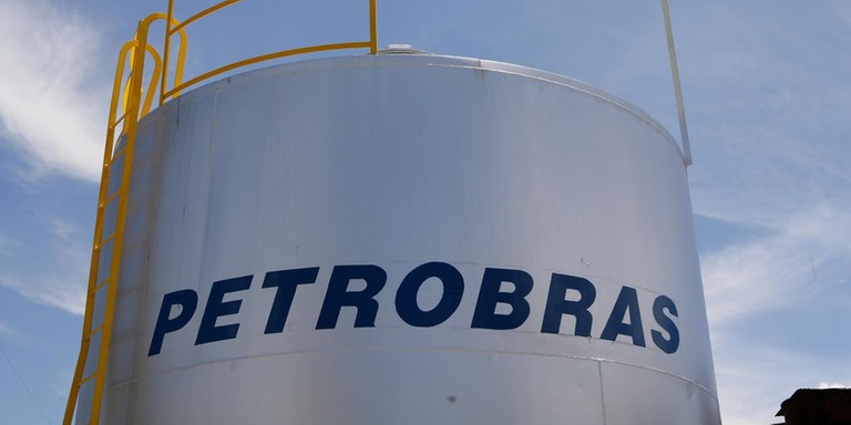 Ações da Petrobras sobem após mudança na política de preços Ações da Petrobras sobem após mudança na política de preços