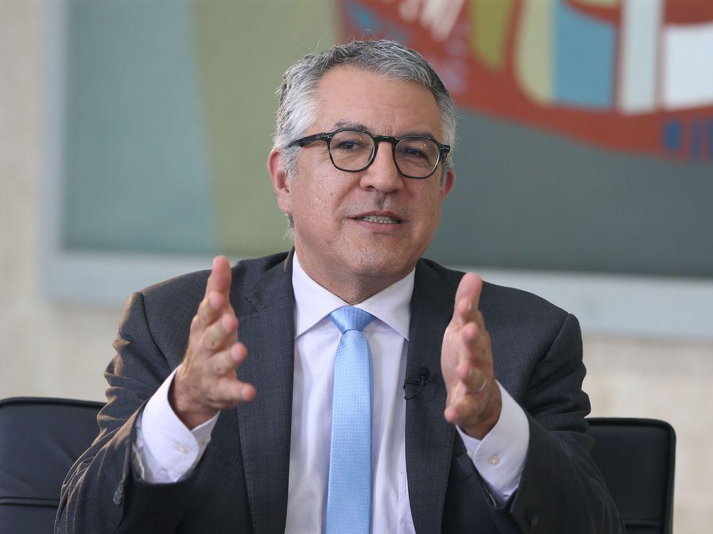 Padilha afirmou que Lula deve ter reuni&atilde;o ministerial nesta quinta-feira (15)