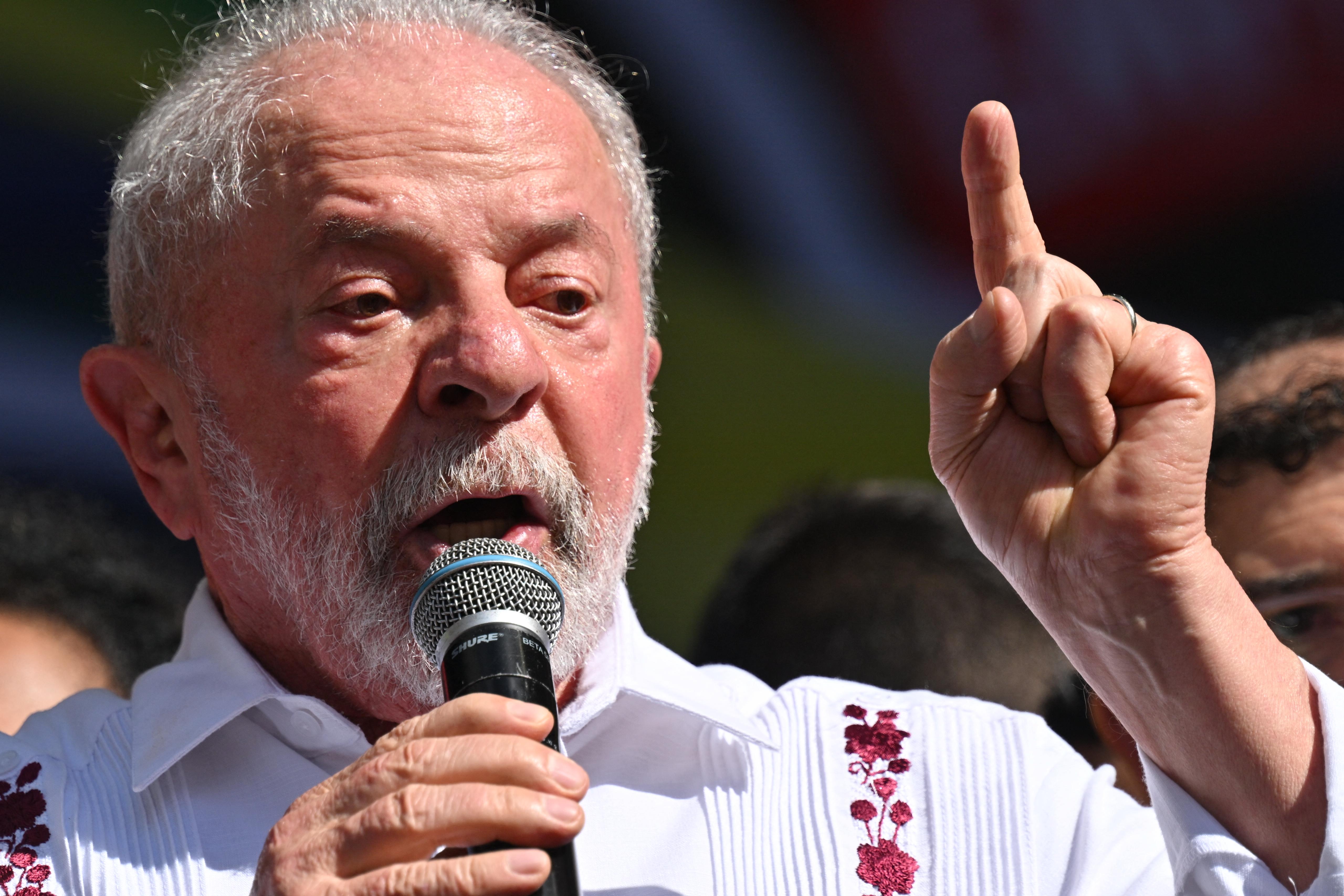 Lula cria grupo para discutir regra de trabalho por meio de aplicativo