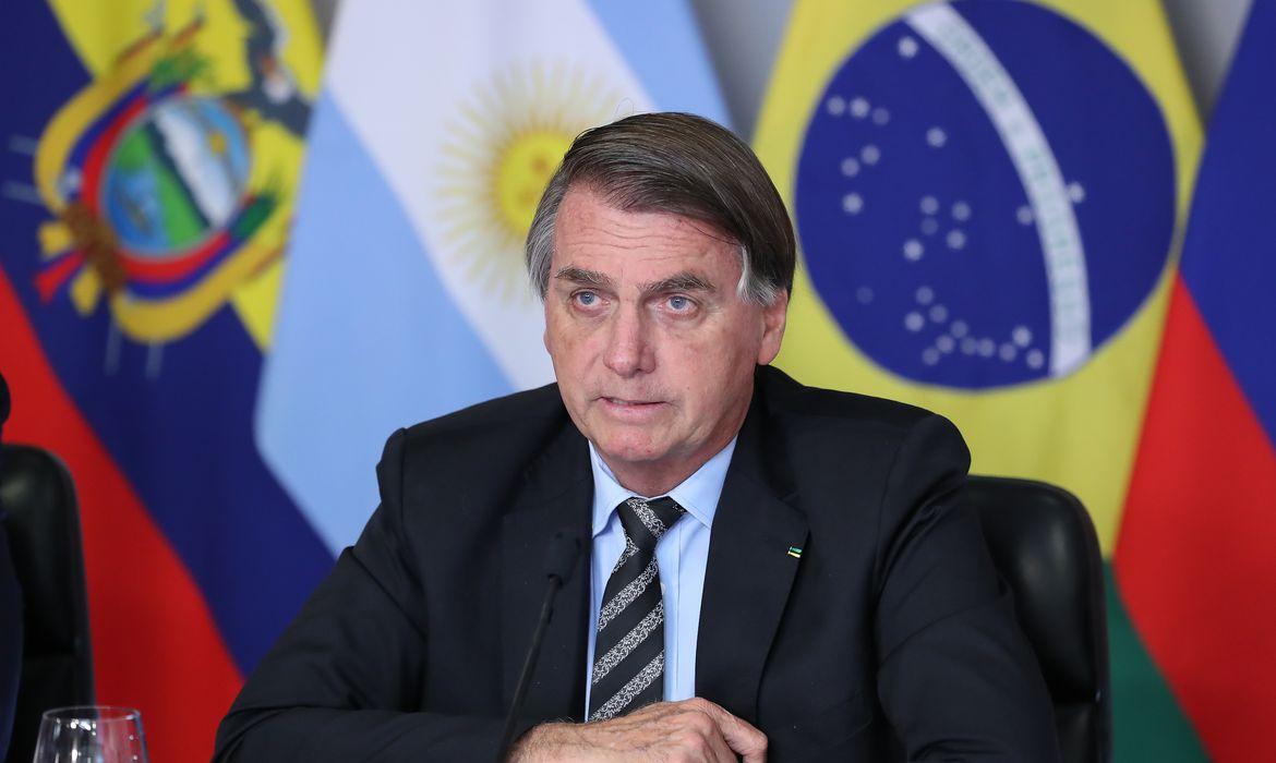 Bolsonaro &eacute; alvo de opera&ccedil;&atilde;o da PF 