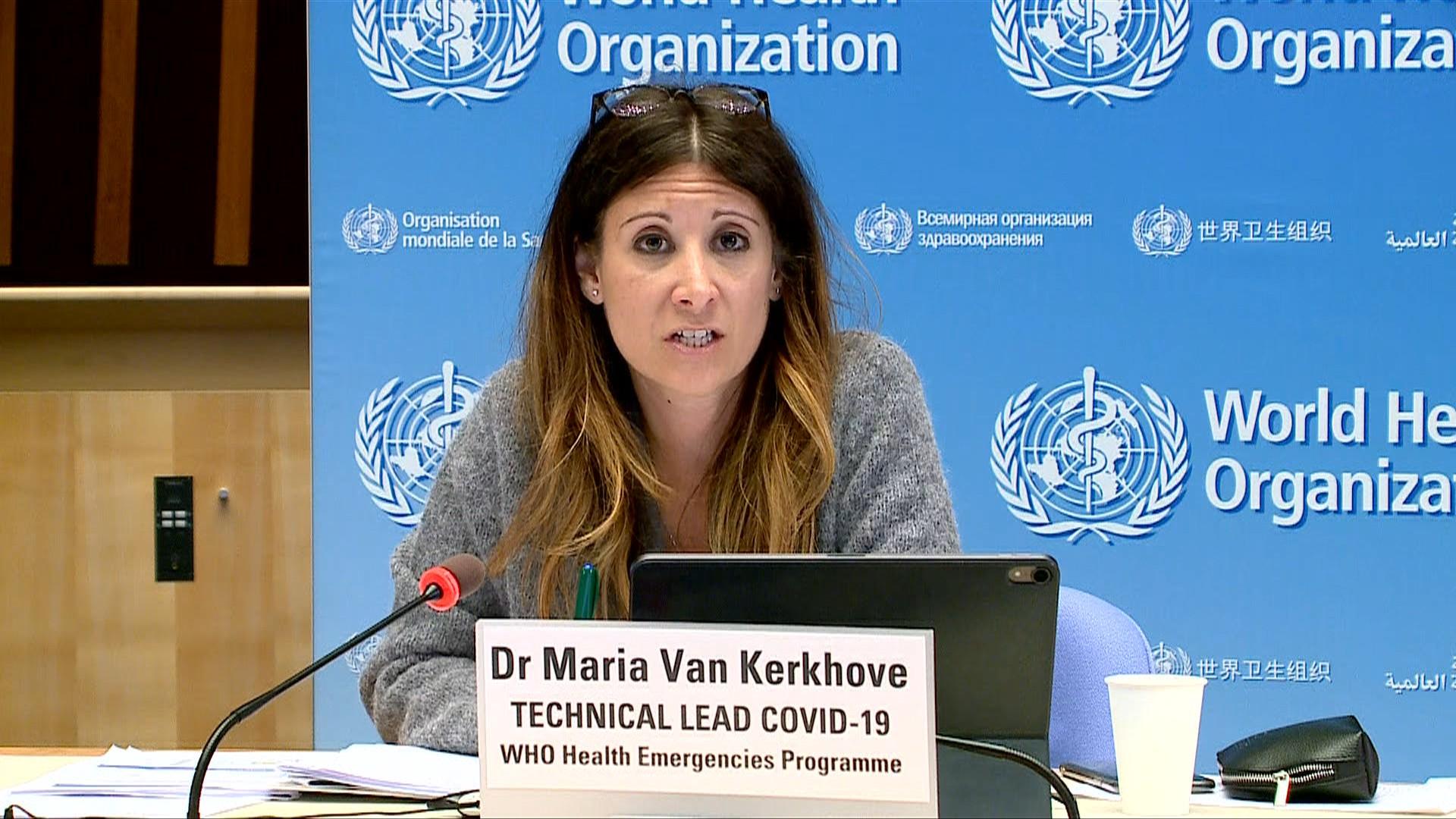 L&iacute;der t&eacute;cnica de resposta &agrave; Covid-19 da OMS, Maria Van Kerkhove em entrevista coletiva
