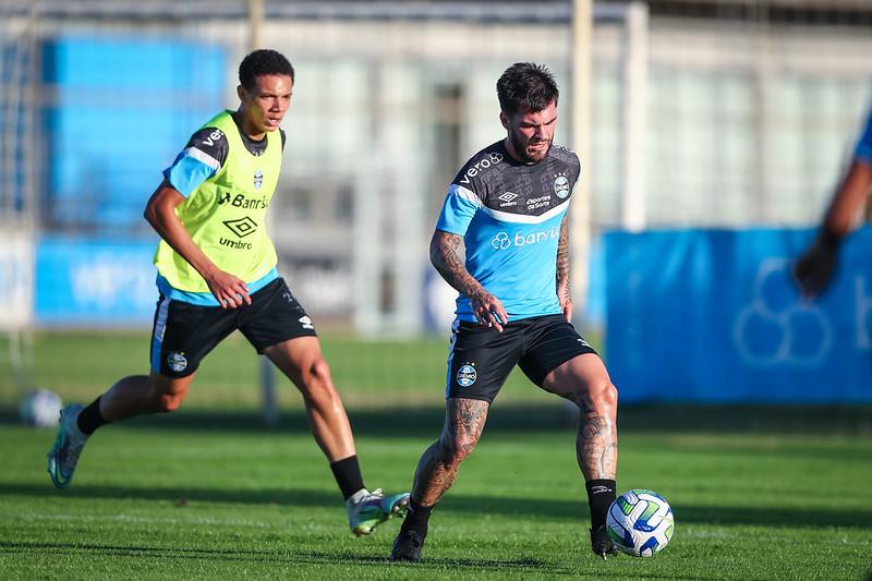Depois da derrota para o Palmeiras, Alberto Guerra revelou conversas com o atleta