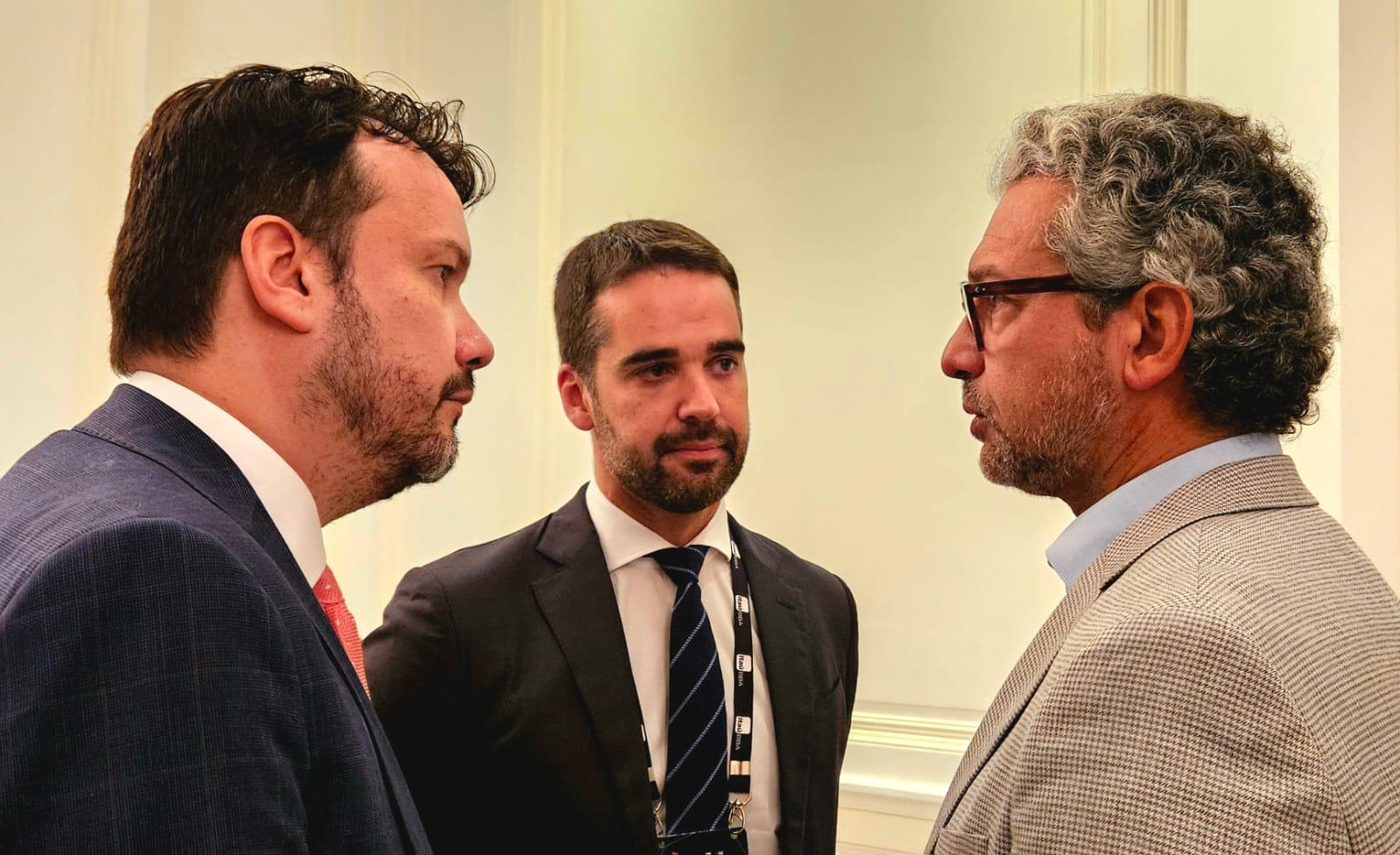 Lemos, Leite e Frederico est&atilde;o em miss&atilde;o nos Estados Unidos