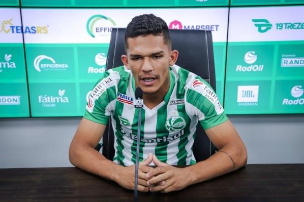 Gabriel Tota &eacute; um dos atletas convocados a depor na comiss&atilde;o
