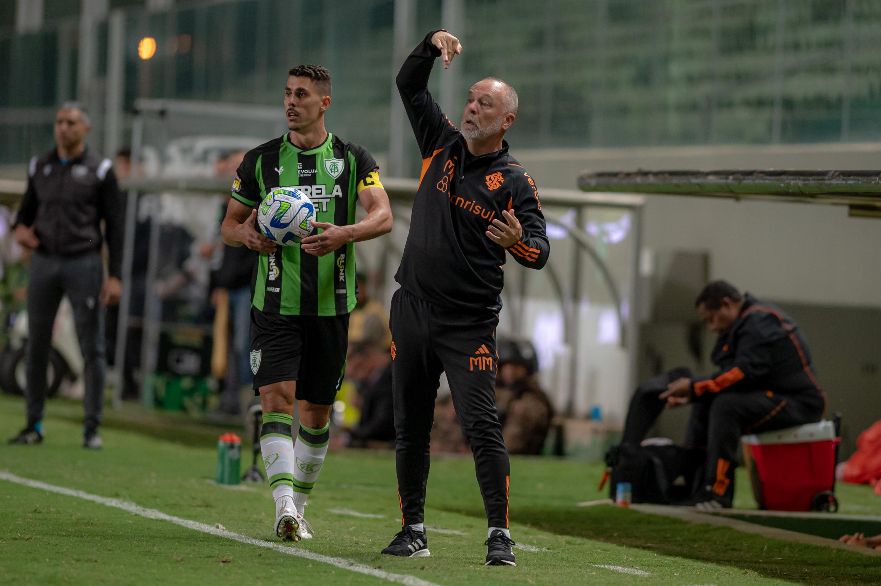 Mano admite Inter em "dificuldade extrema" e revela conversa com jogadores