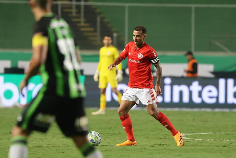 Alan Patrick esteve em campo na derrota para o Am&eacute;rica-MG 