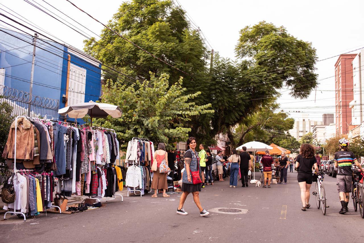 Brick de Desapegos realiza sua tradicional feira na Joaquim Nabuco neste domingo