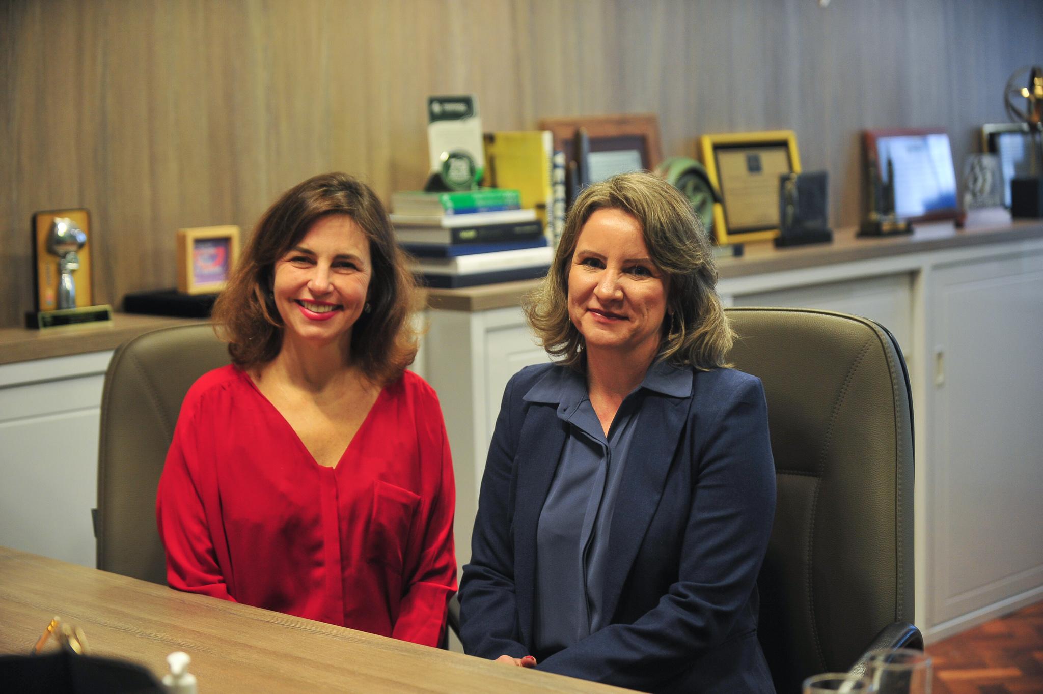 Debateram o tema na Federasul, a ju&iacute;za do trabalho Thereza Nahas e a advogada trabalhista Martha Sittoni.