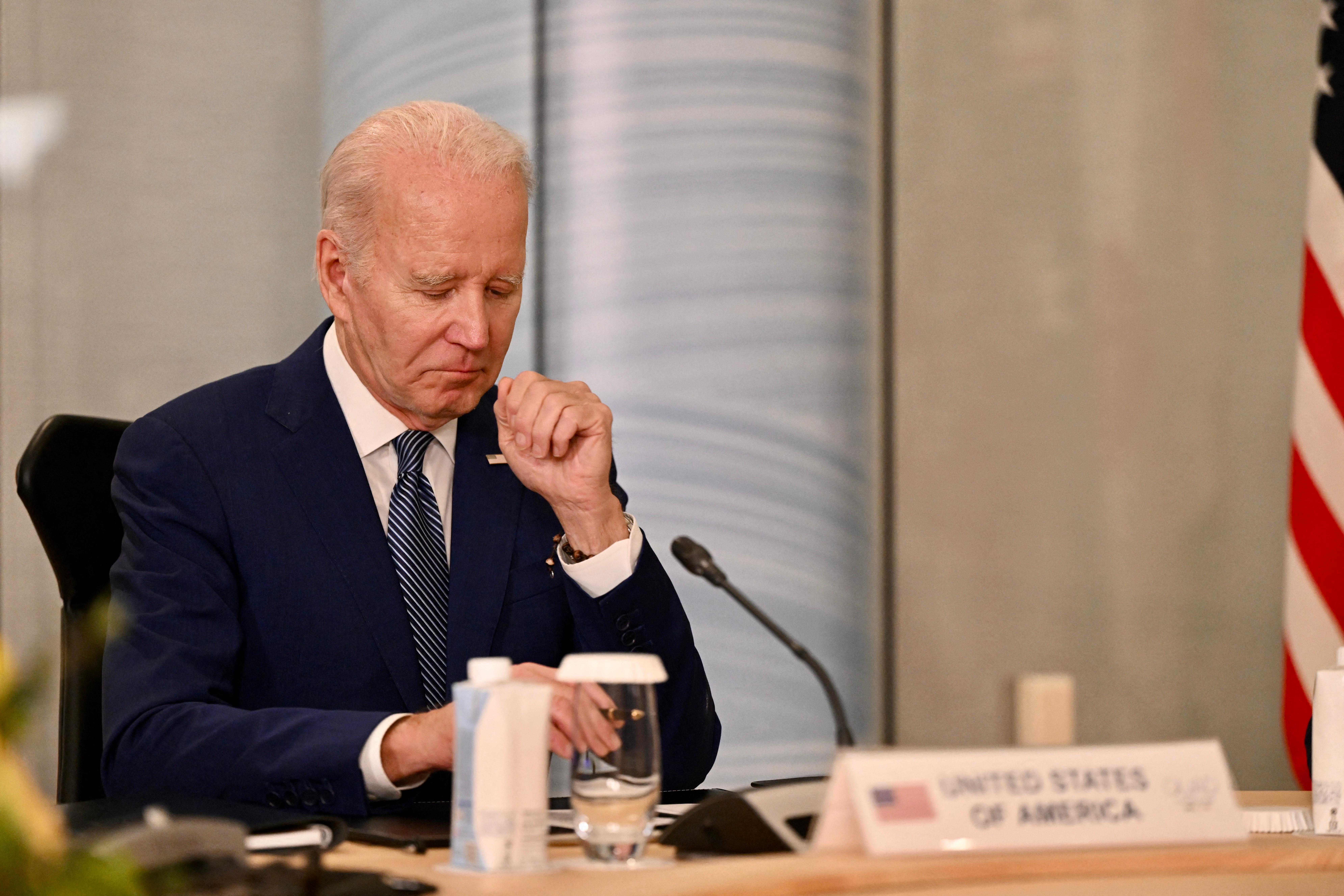 Biden acredita que EUA conseguir&aacute; 'evitar default' 