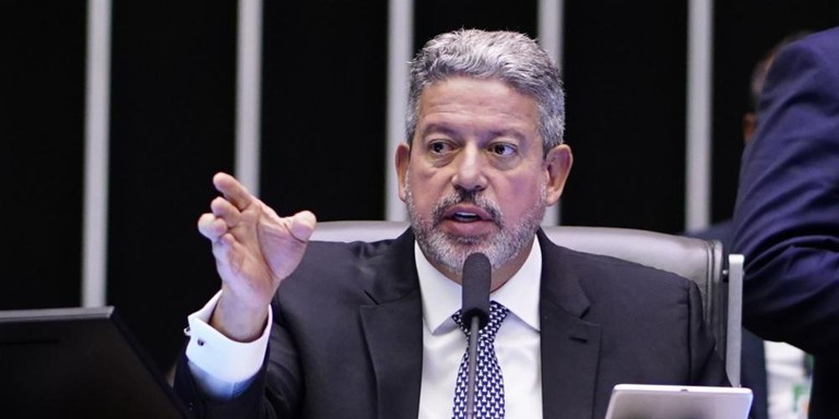 Lira afirma que andamento de reforma dependerá do plenário Lira afirma que andamento de reforma dependerá do plenário