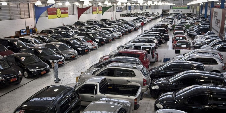 Preço dos carros sobe no Brasil Preço dos carros sobe no Brasil