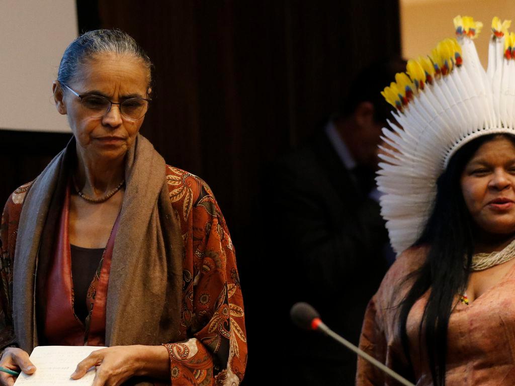 Mudan&ccedil;as no texto da reestrutura&ccedil;&atilde;o removeram compet&ecirc;ncias importantes de Marina e Guajajara