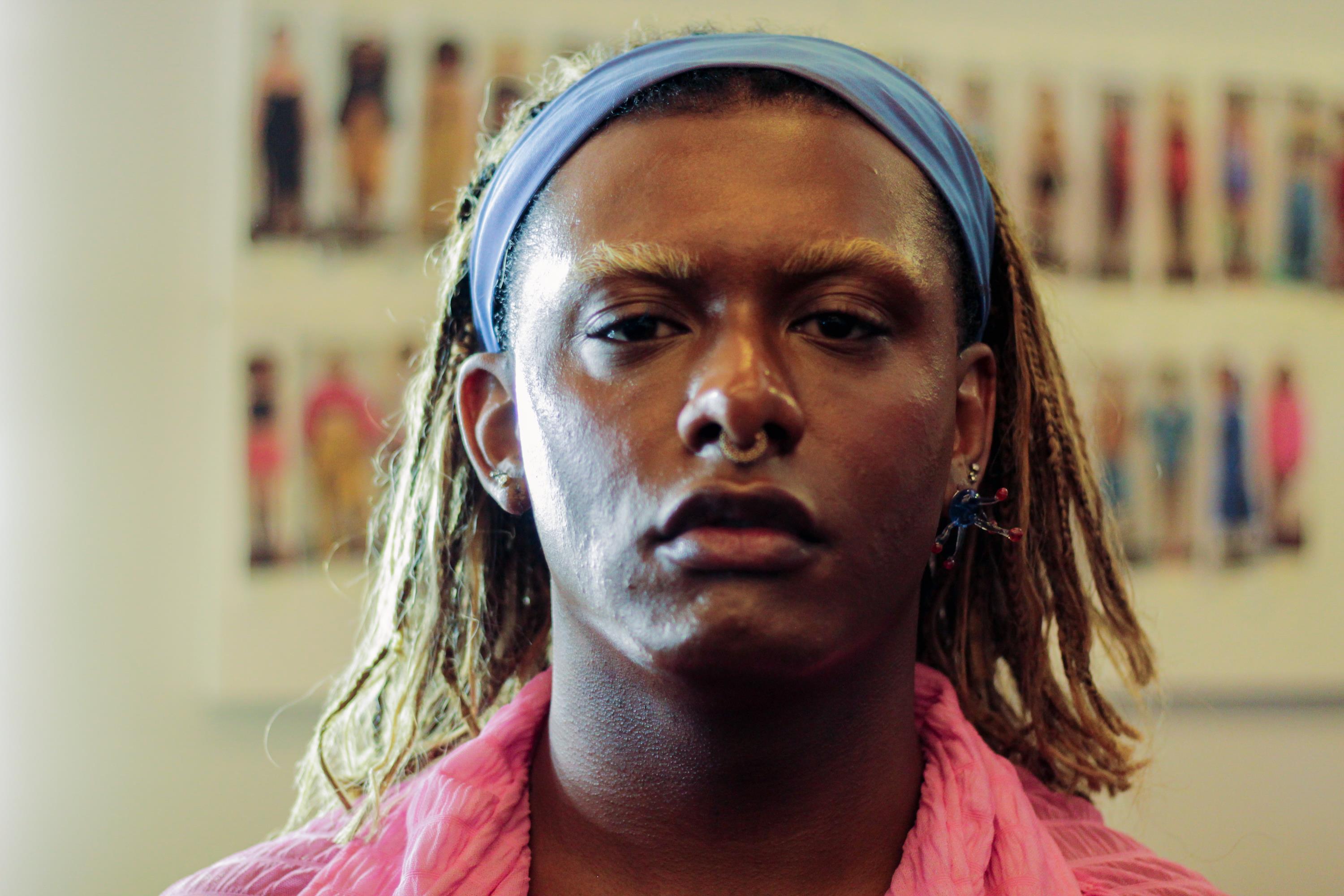 Cantora desfila nas passarelas das marcas Martins e Dendezeiro, al&eacute;m da Mnisis, neste SPFW