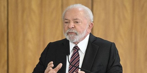 Líderes sul-americanos atenderam a um convite feito por Lula Líderes sul-americanos atenderam a um convite feito por Lula