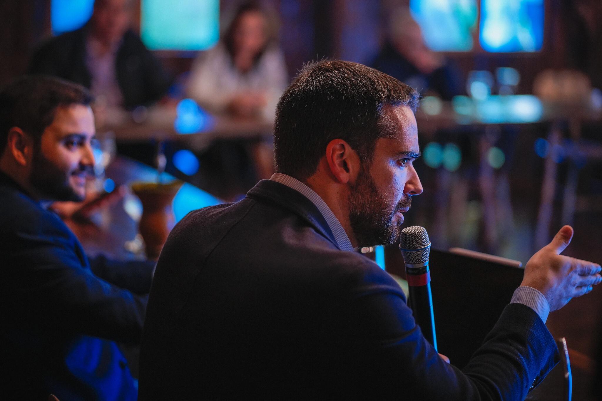 Vice Gabriel Souza (MDB) e governador Eduardo Leite (PSDB) coordenaram reuni&atilde;o na manh&atilde; de quarta-feira