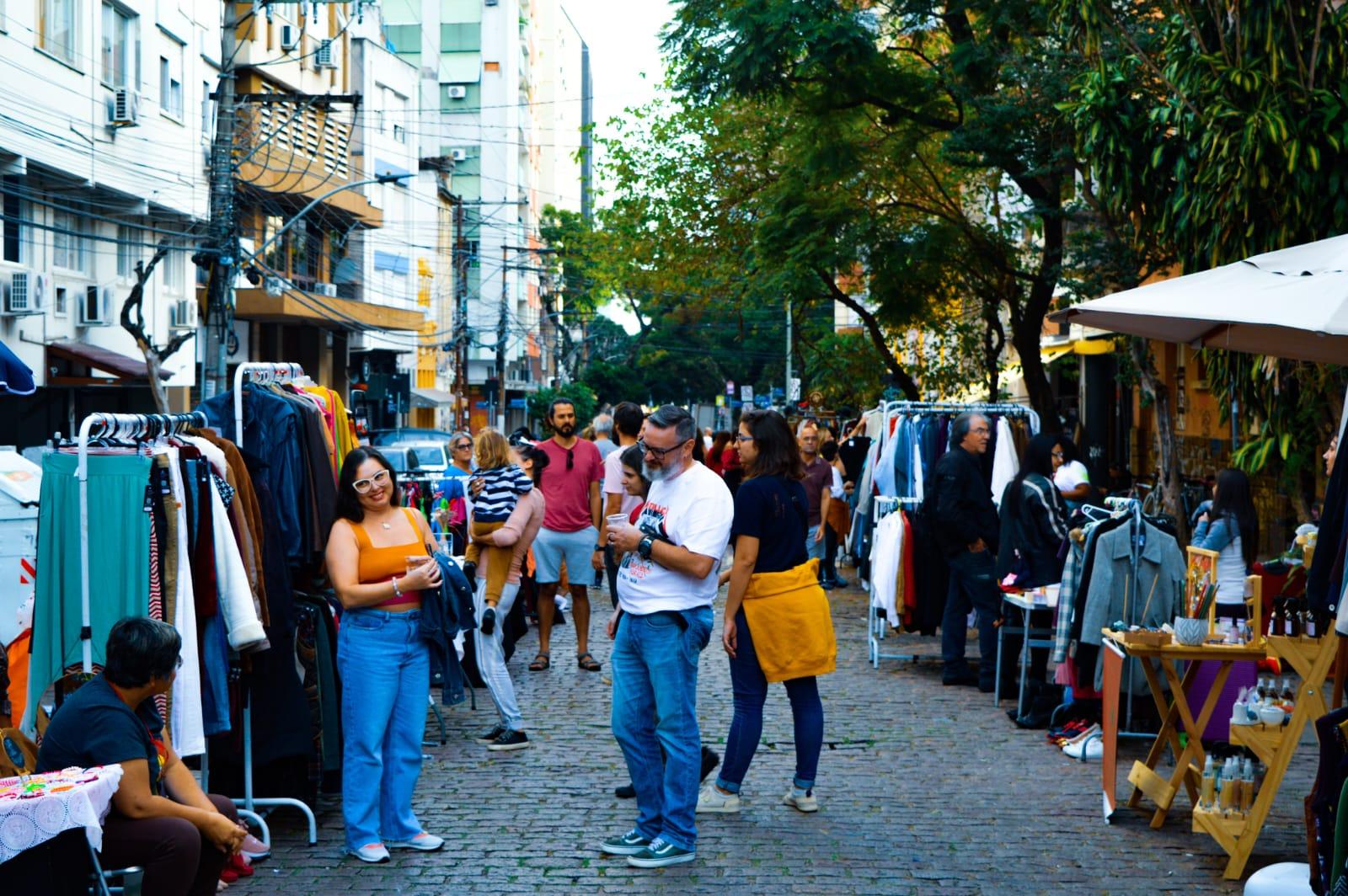 Coletivo de Rua, junto com a Associa&ccedil;&atilde;o dos Amigos da Pra&ccedil;a Daltro Filho, faz arraial no domingo