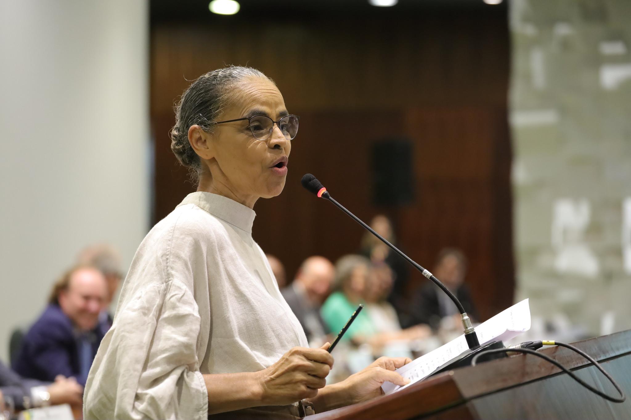 Ministra tem reuni&atilde;o internacional nesta segunda