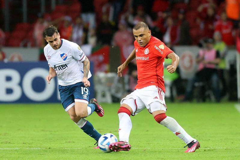 Inter e Nacional empataram em 2 a 2 no Beira-Rio