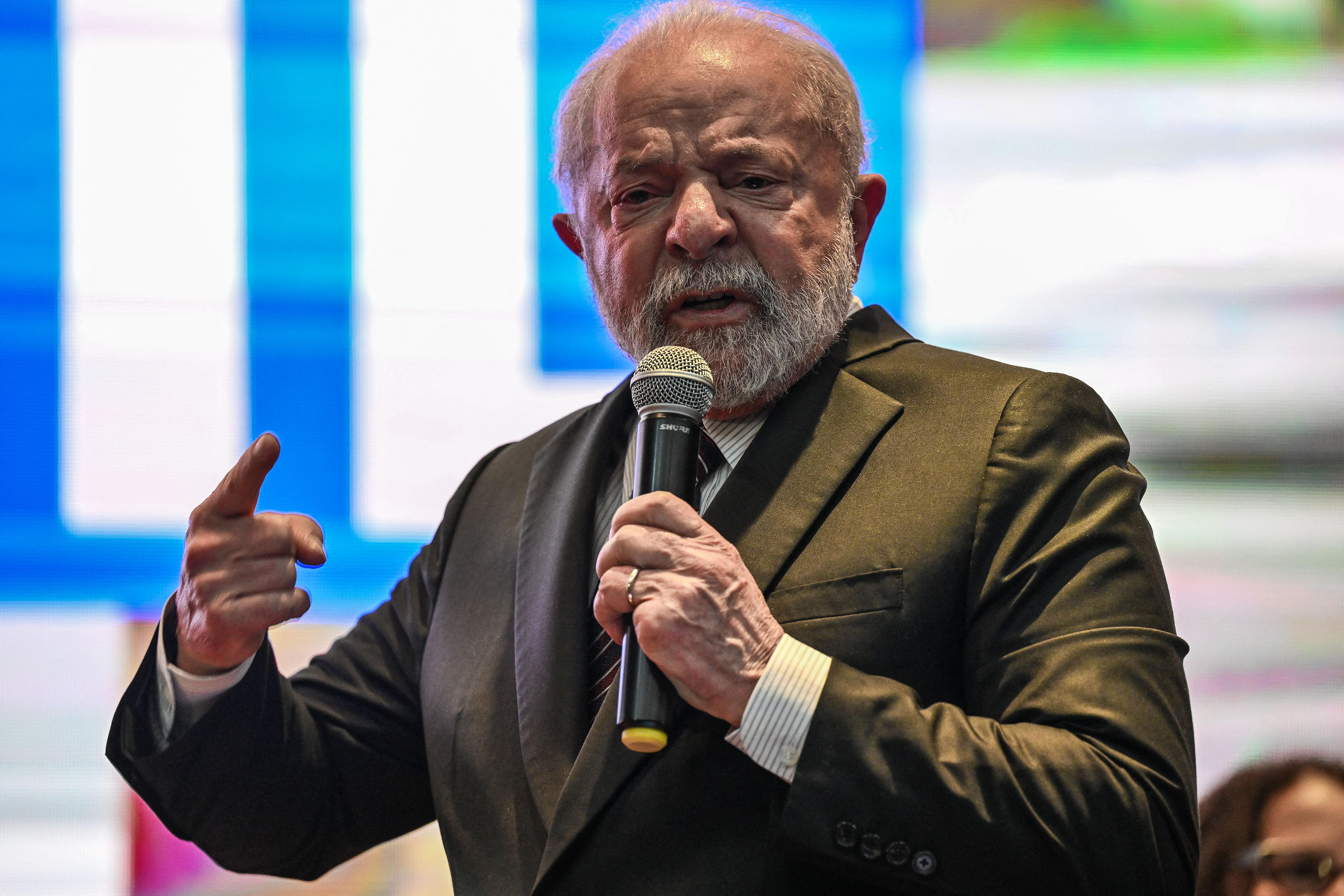 Ap&oacute;s cr&iacute;ticas, Lula vai refor&ccedil;ar articula&ccedil;&atilde;o com senadores e deputados na pr&oacute;xima semana