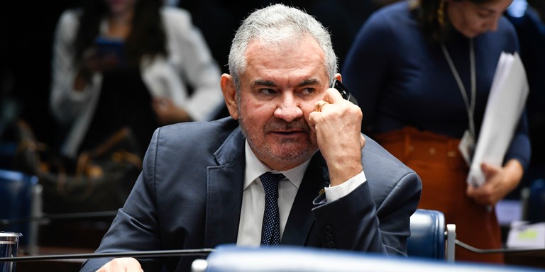 Senador Angelo Coronel (PSD-BA) é o relator do projeto Senador Angelo Coronel (PSD-BA) é o relator do projeto