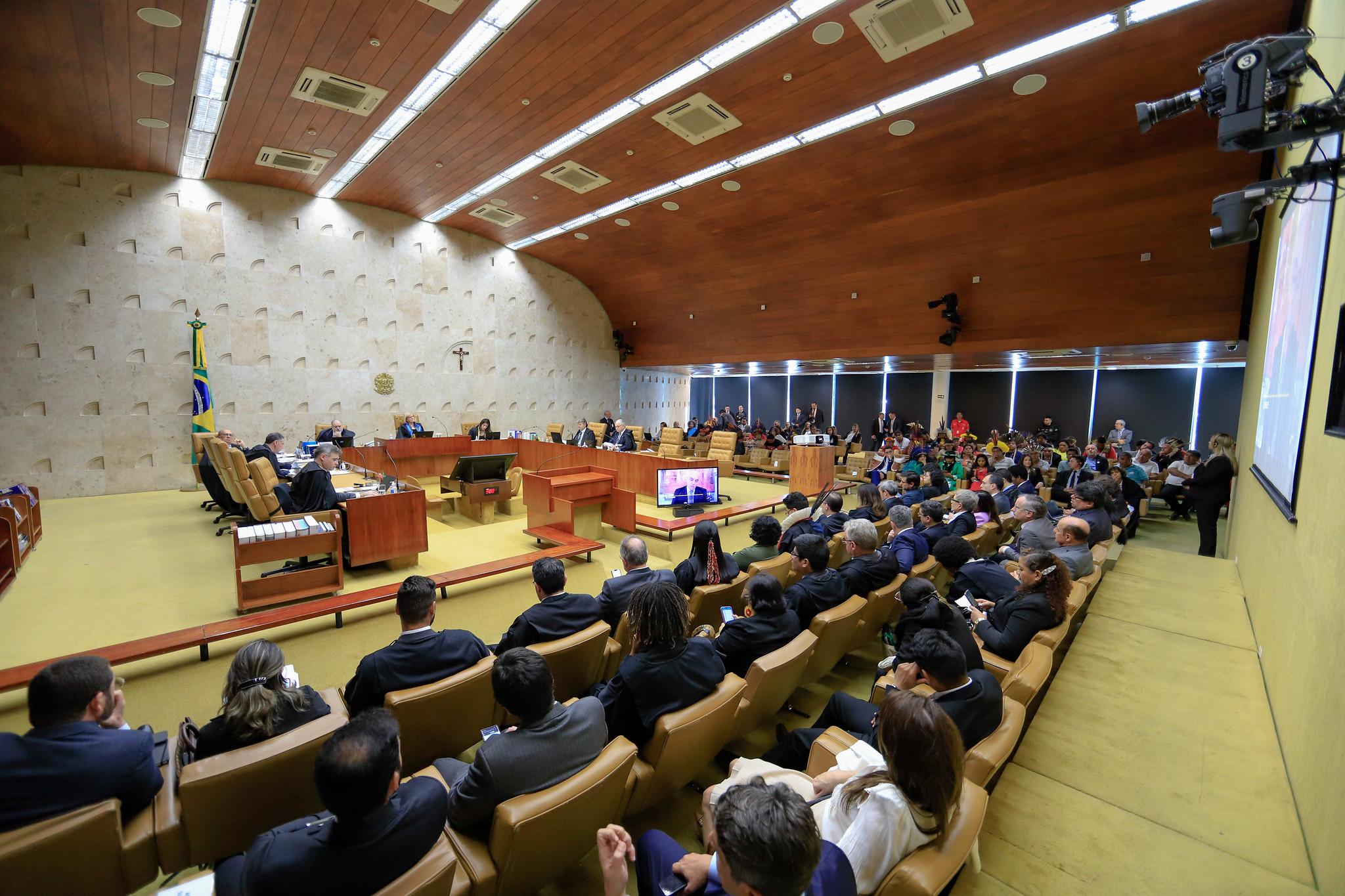 STF tem maioria para mais r&eacute;us em caso envolvendo 8 de janeiro 