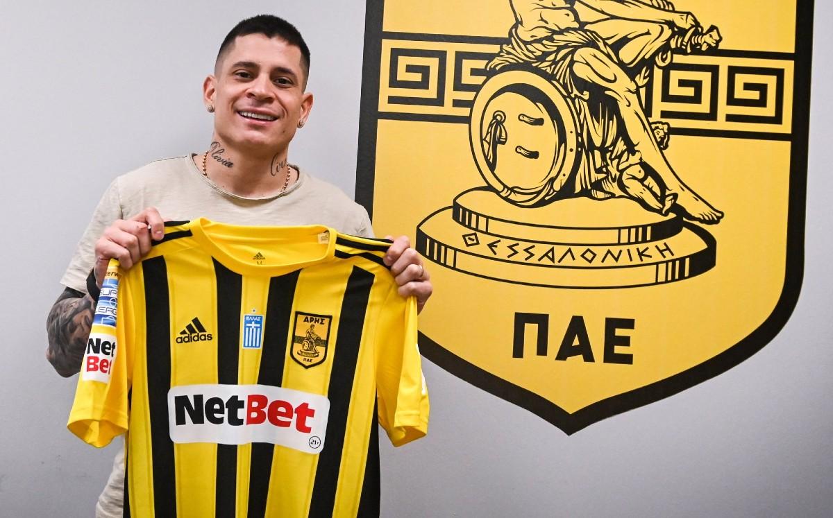 Iturbe tinha contrato com o Aris, da Gr&eacute;cia, at&eacute; o dia 30 de junho