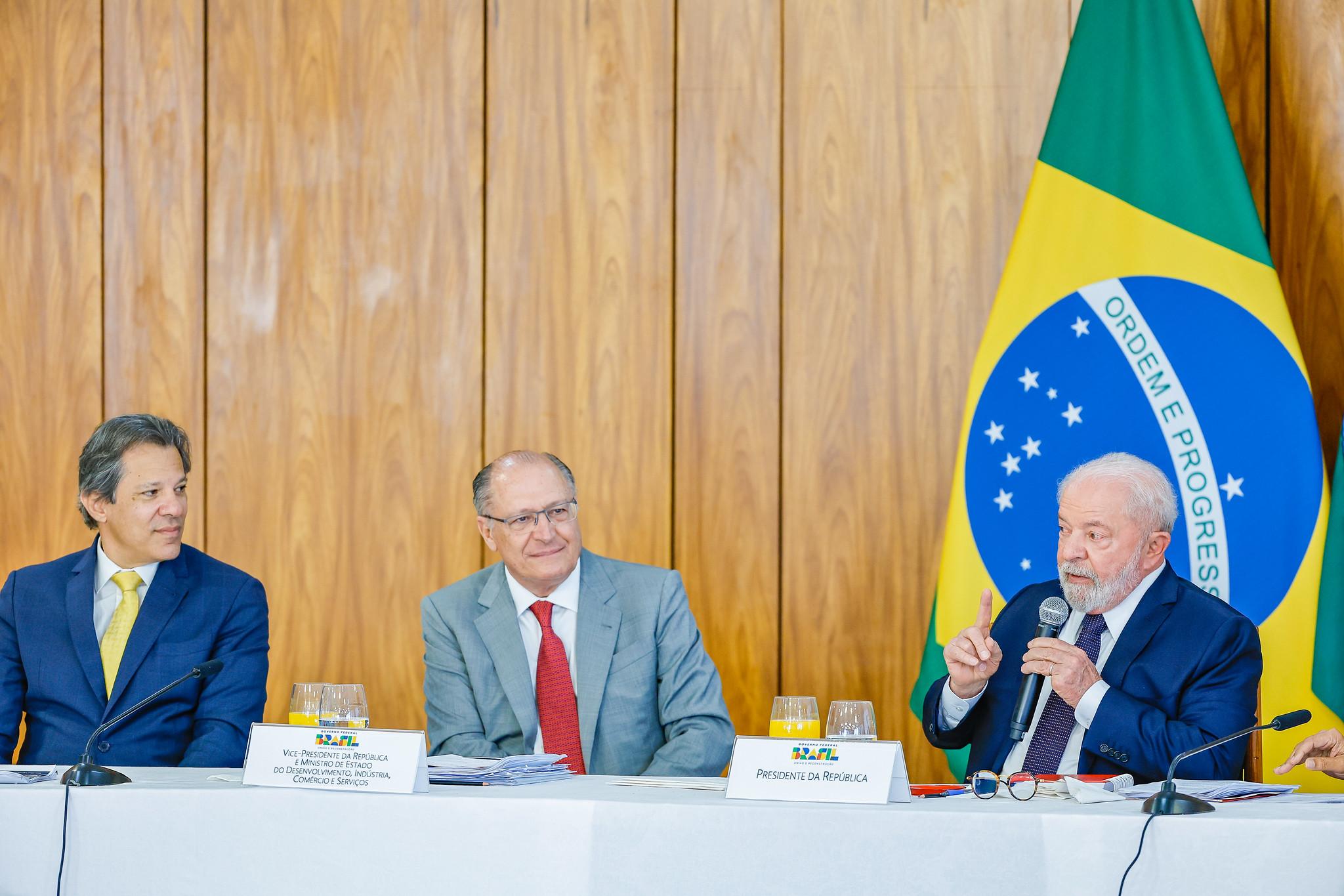 Lula reuniu a equipe ministerial do governo na manh&atilde; desta quinta-feira