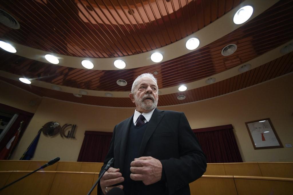 Lula quer tratar de veto com Macron 