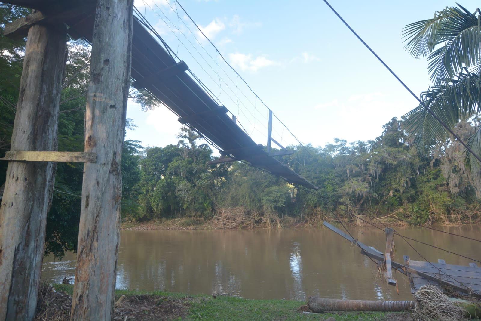 Ciclone provoca s&eacute;rie de estragos no RS 