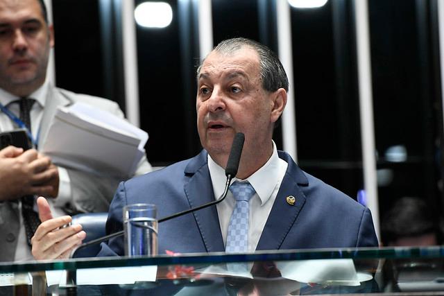 O relator da mat&eacute;ria, senador Omar Aziz (PSD-AM), fez mudan&ccedil;as no texto