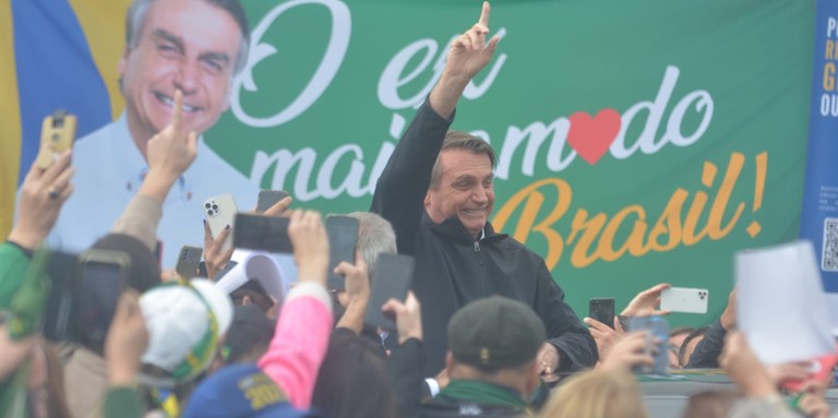 Bolsonaro desembarca para cumprir agenda em Porto Alegre Bolsonaro desembarca para cumprir agenda em Porto Alegre