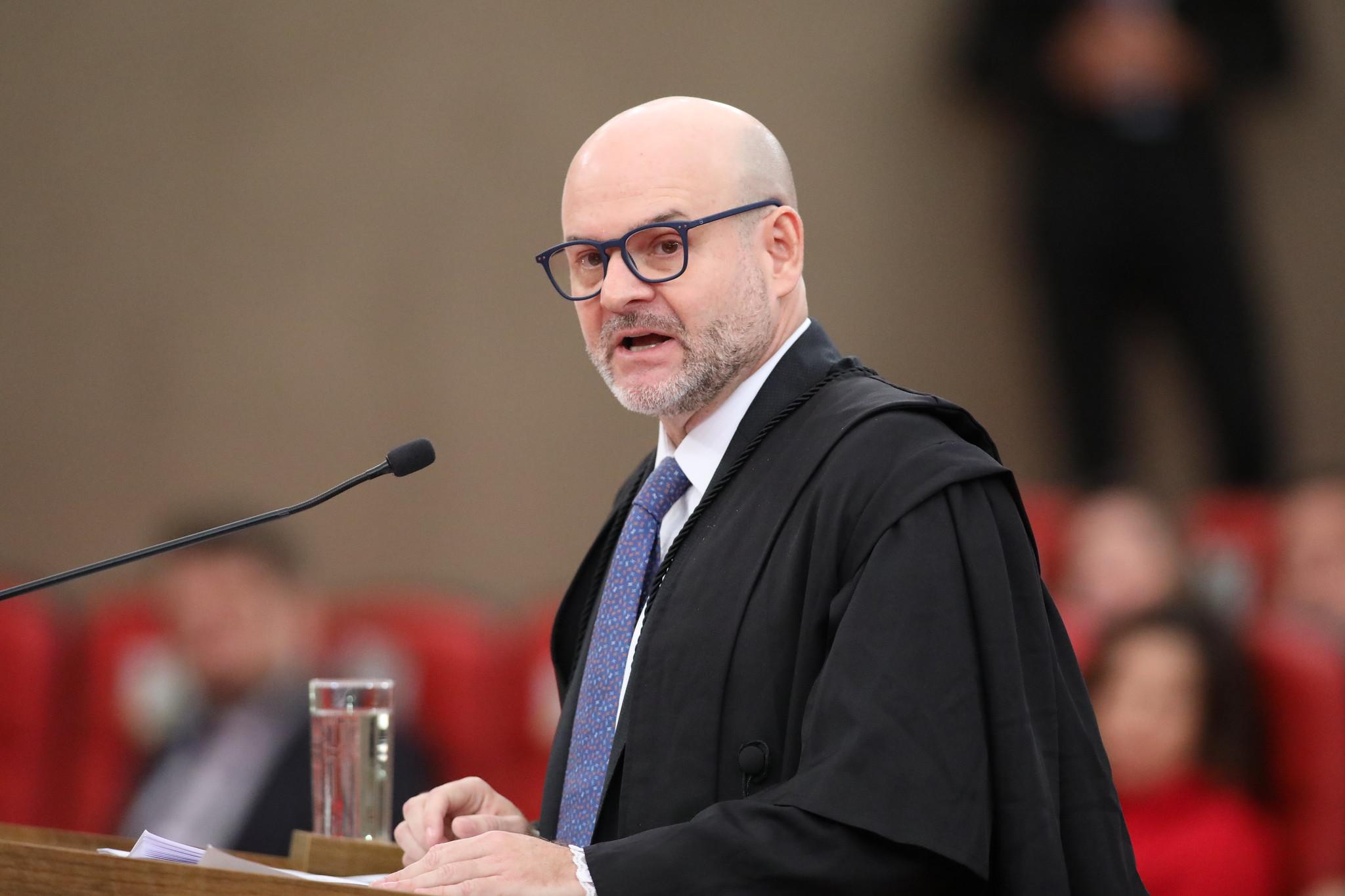 Advogado Tarc&iacute;sio Vieira Carvalho defende Bolsonaro em a&ccedil;&atilde;o no TSE