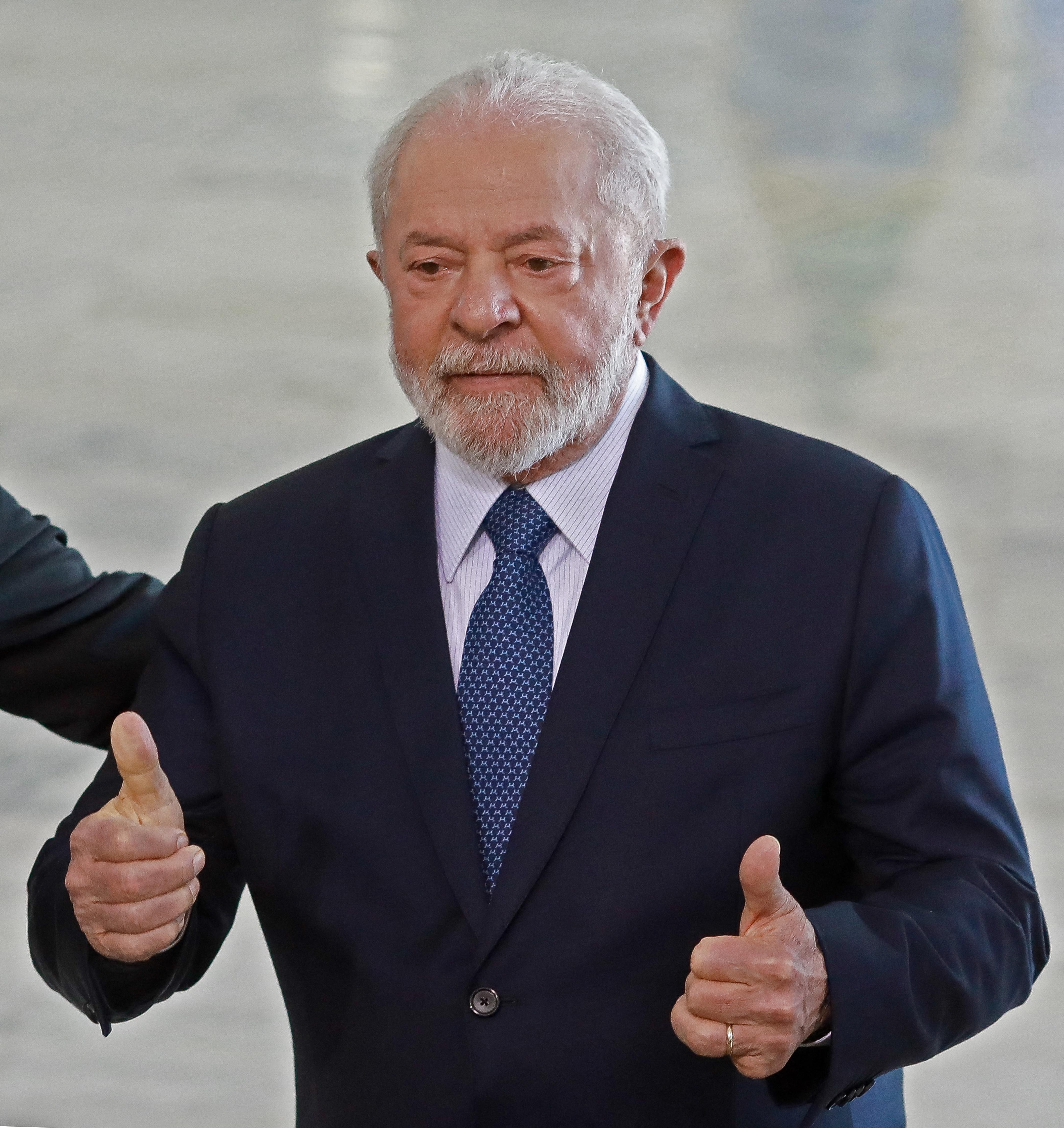 PF sinaliza press&atilde;o por aumento salarial se deixar de fazer a seguran&ccedil;a de Lula