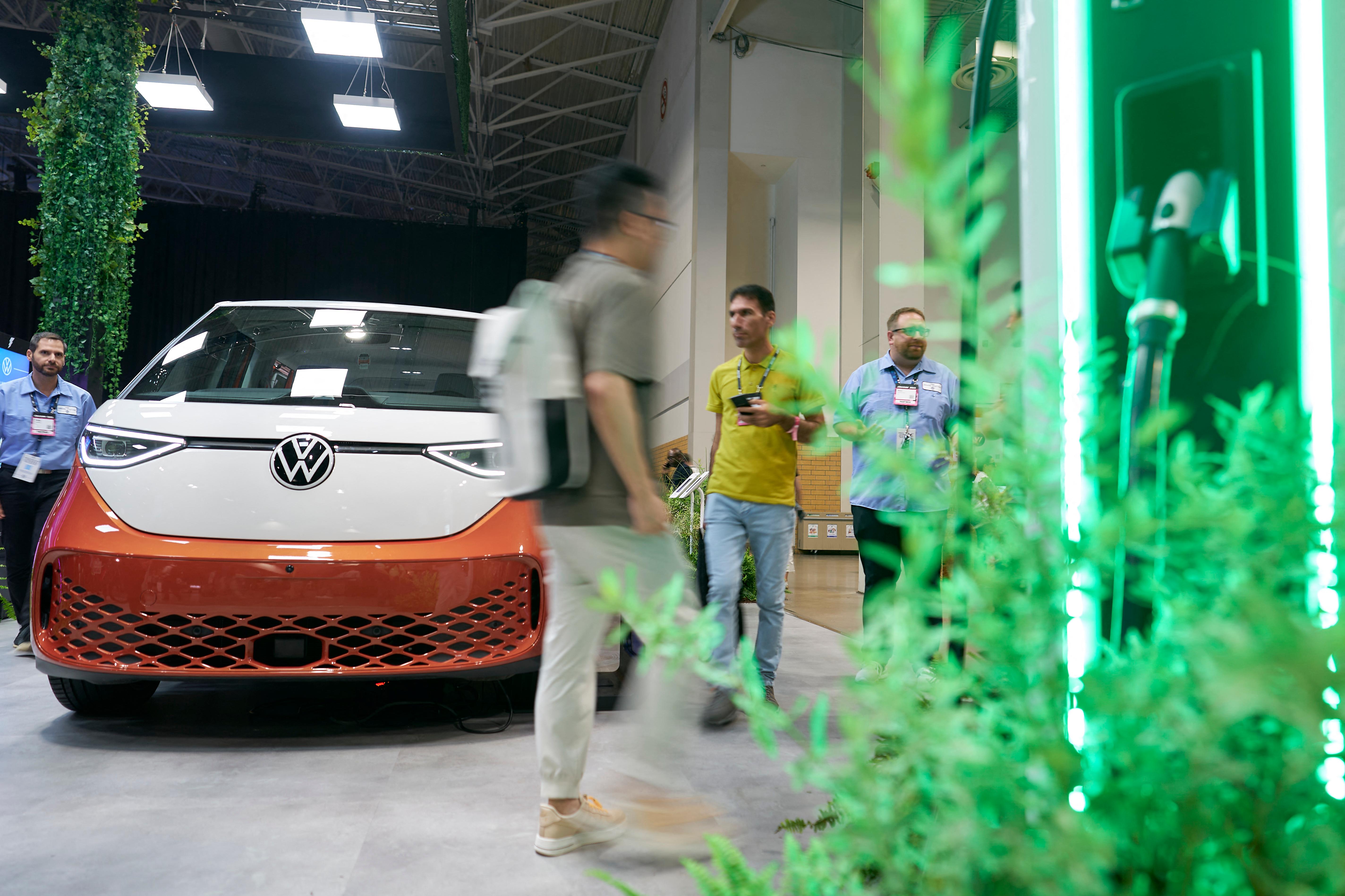 Volkswagen anuncia investimento de 1 bilh&atilde;o de euros no Brasil para crescer 40% at&eacute; 2027