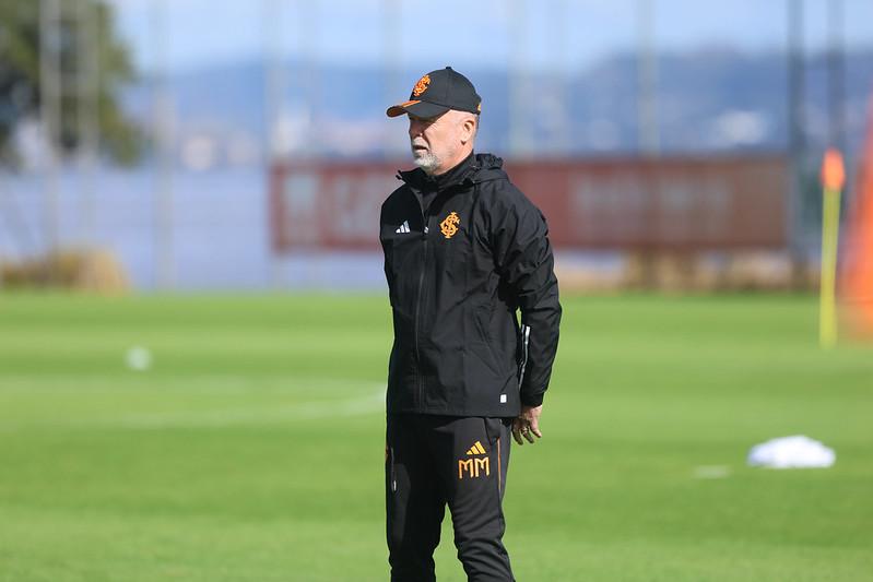 Mano ter&aacute; um m&ecirc;s para preparar Inter at&eacute; o duelo contra o River Plate 