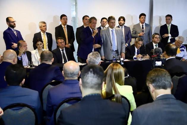 Posi&ccedil;&atilde;o contraria Bolsonaro, que afirmou que partido votaria em bloco contra a proposta