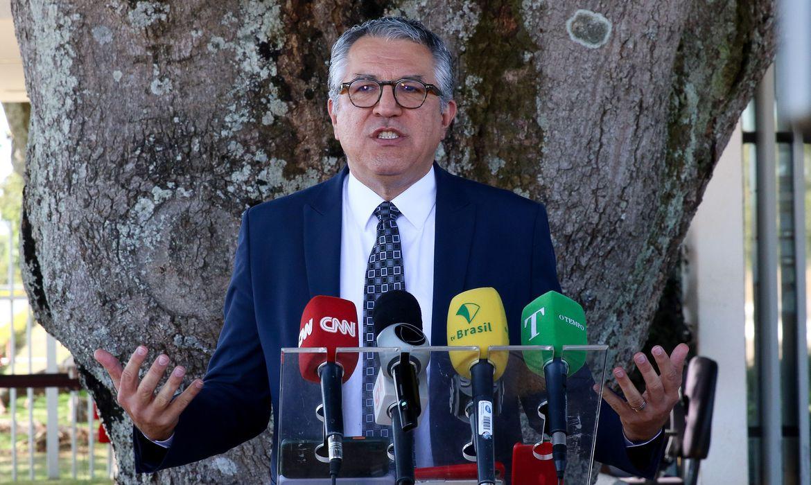 Padilha comentou prioridades do governo depois da reforma tribut&aacute;ria 