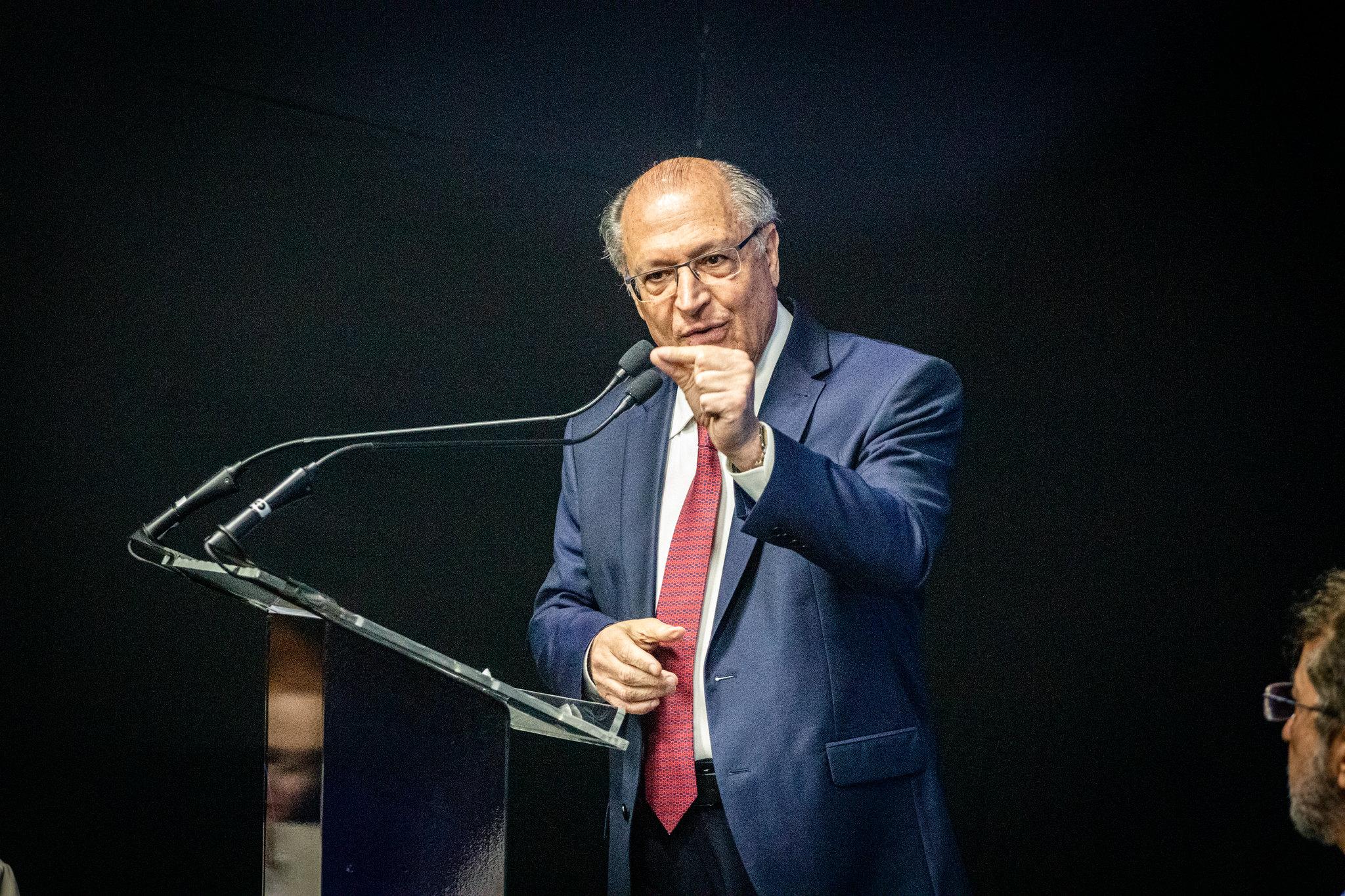 Acompanhado de Pimenta, o vice-presidente estar&aacute; em Passo Fundo e Porto Alegre 