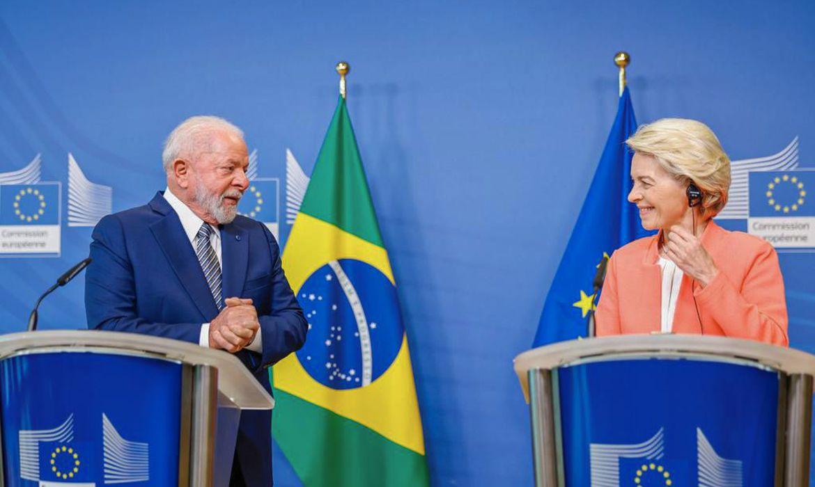 Lula e Ursula conversaram sobre um poss&iacute;vel acordo entre Mercosul e UE 