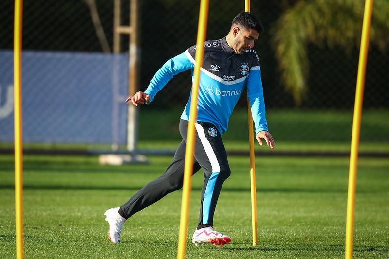 CBF divulga hor&aacute;rio de duelos entre Gr&ecirc;mio e Flamengo pela Copa do Brasil 