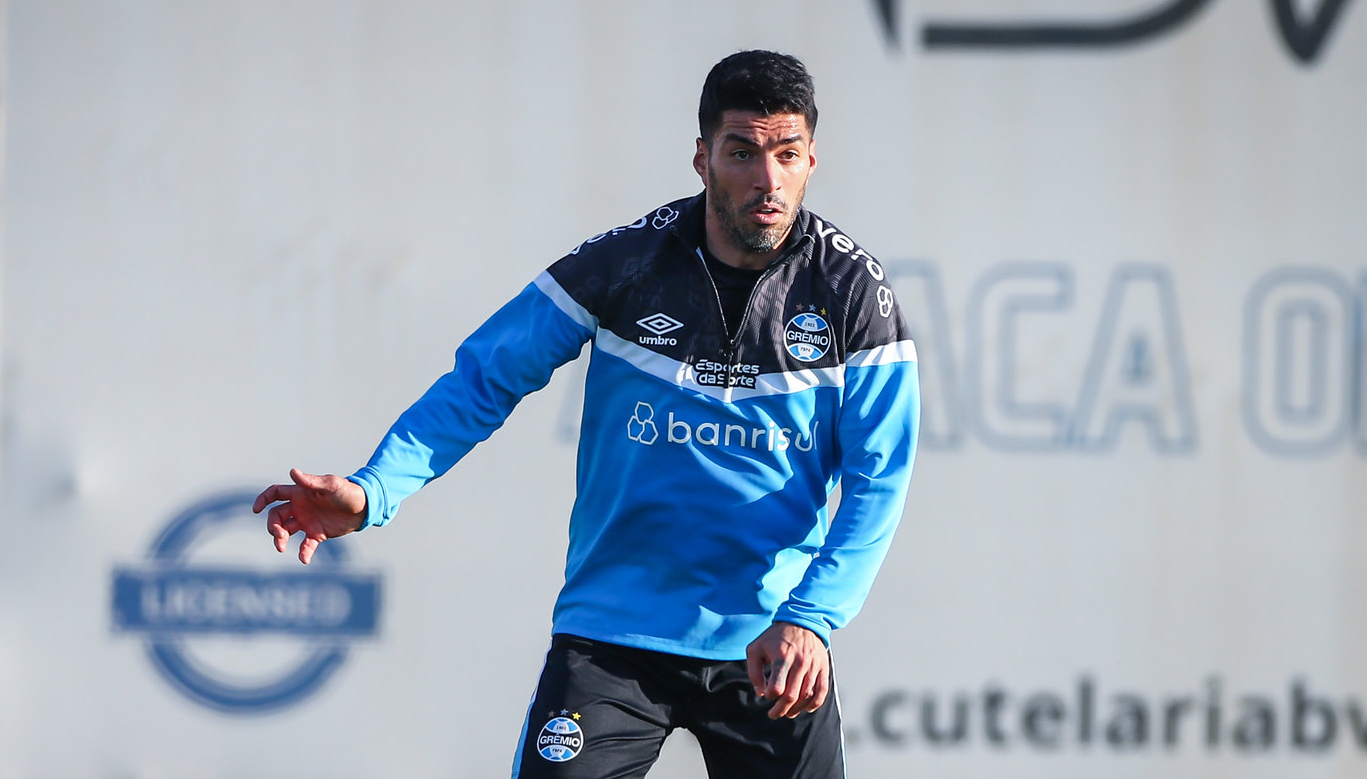 Uruguaio participou de todos os treinos da semana